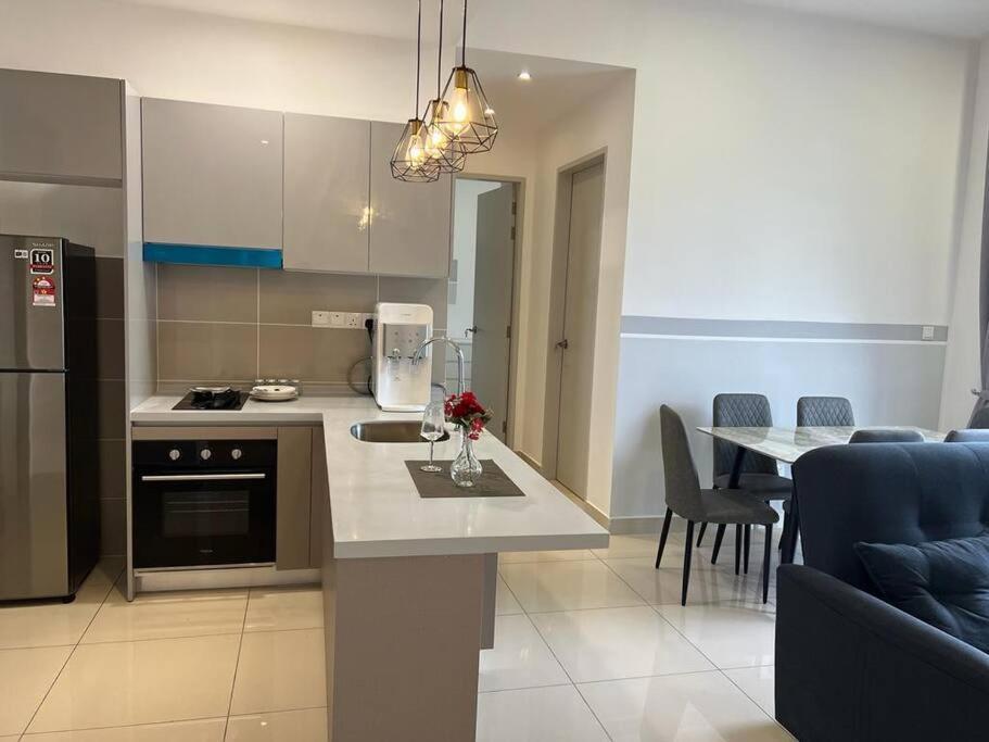 Apartment Klcc View Luxury Service Trion Kl Kuala Lumpur